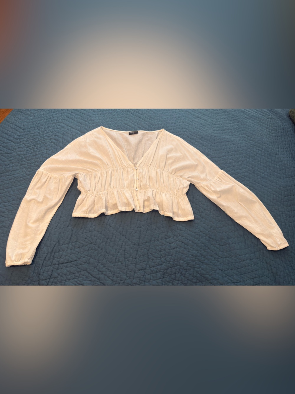 Feminine white cotton cropped button up top/cardigan, size M